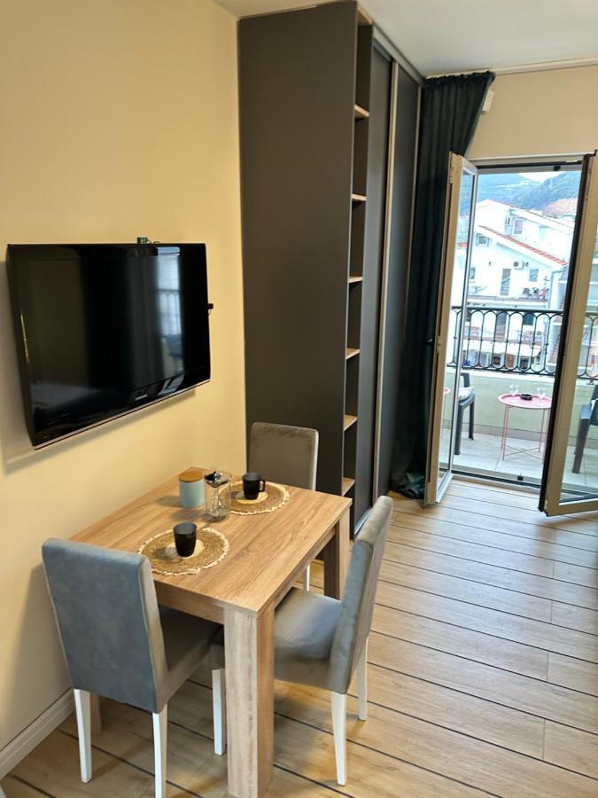 Saly Apart Budva Eksteriør billede